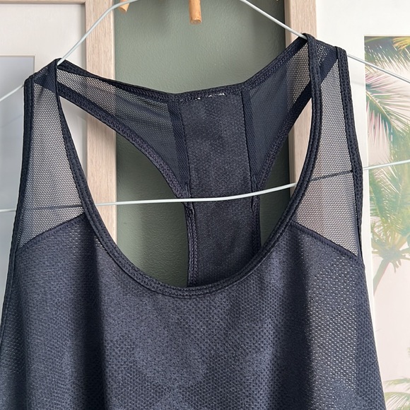 New Balance Running Tank - Picture 2 of 5